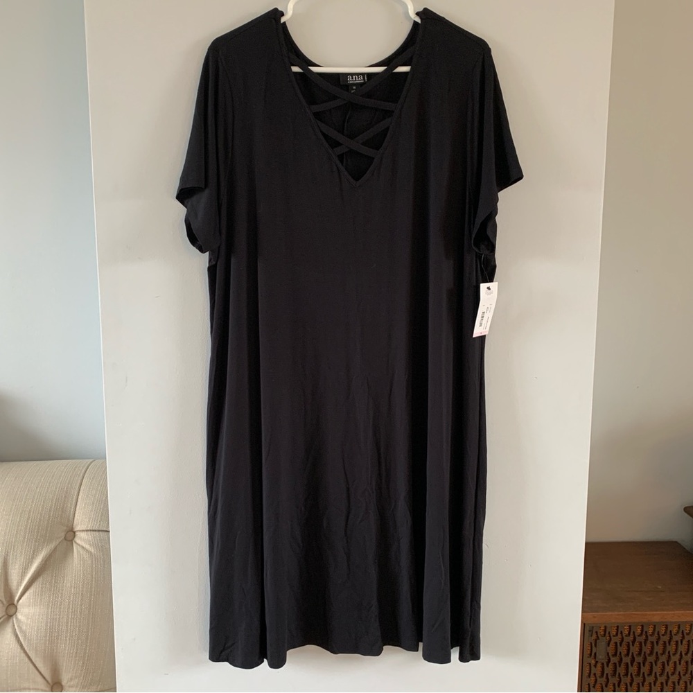 Black Crisscross V Neck Dress Short Sleeve Knee Length a.n.a. Womens Size 1X